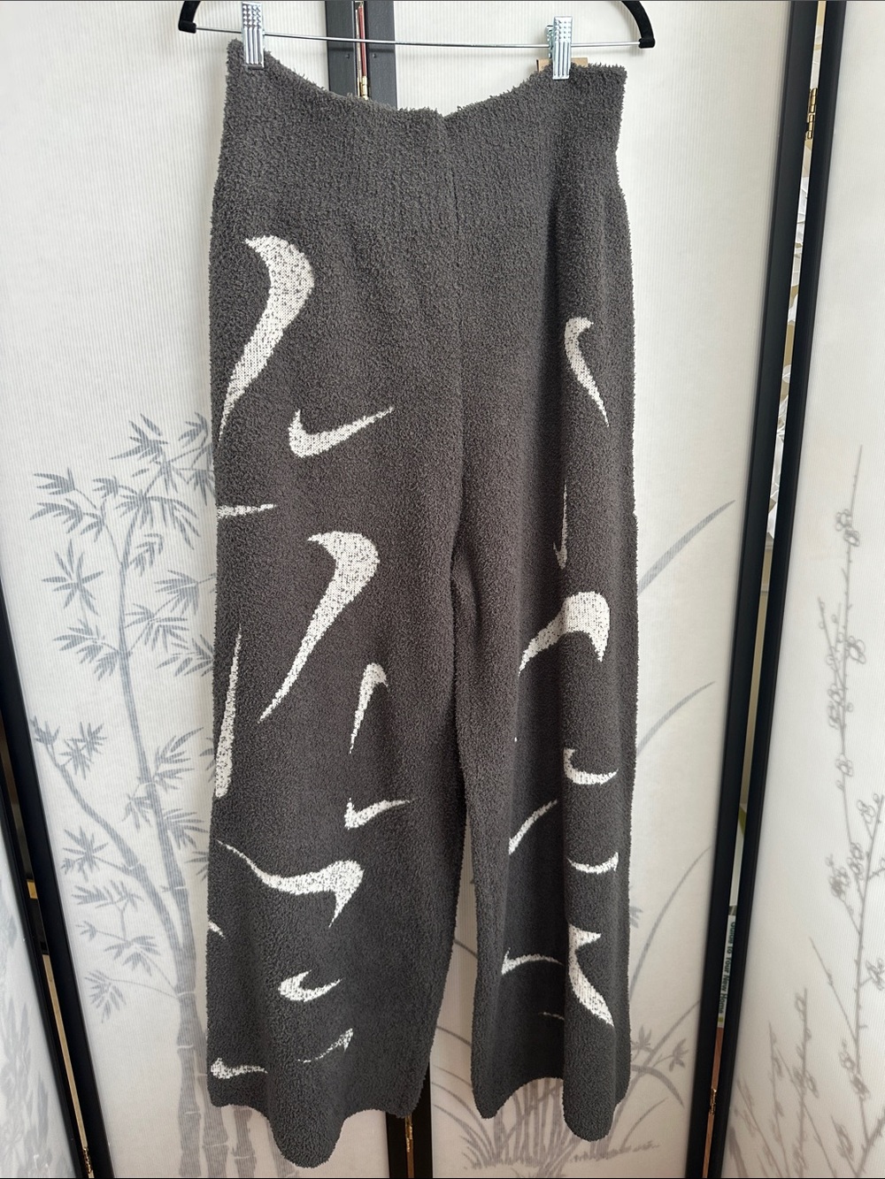Nike Phoenix Cozy Bouclé Swoosh Wide Leg Pants Gray NWT Large